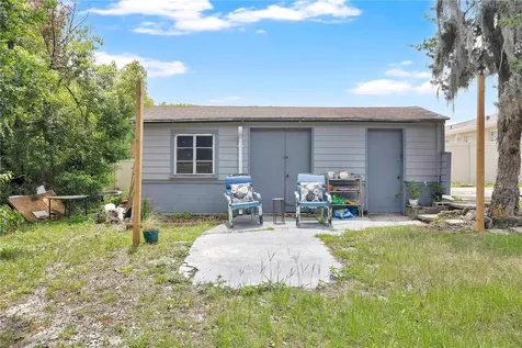 1420 E 8th Avenue Mount Dora FL 32757