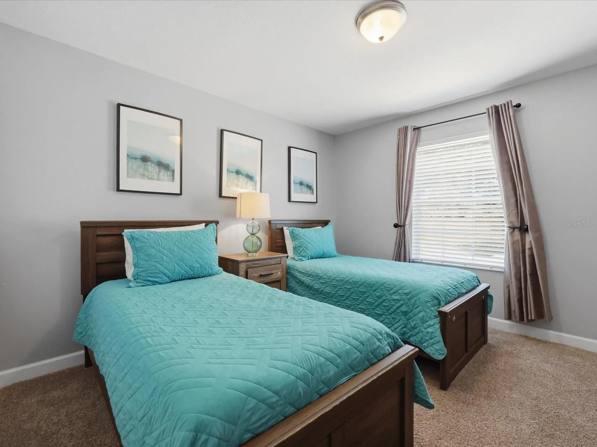 1562 Moon Valley Drive Davenport FL 33896