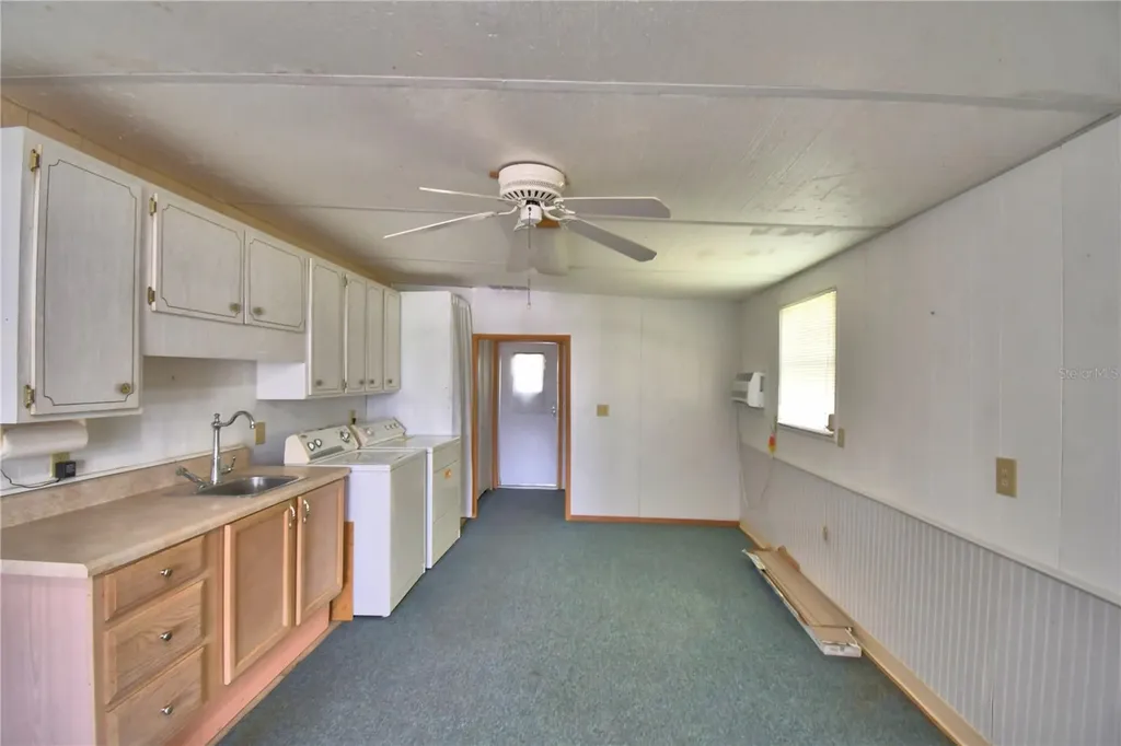 111 Paradise Lane Auburndale FL 33823
