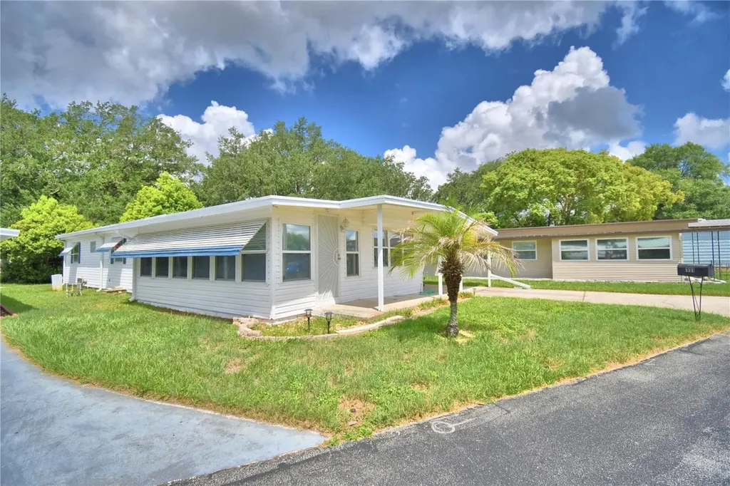 111 Paradise Lane Auburndale FL 33823
