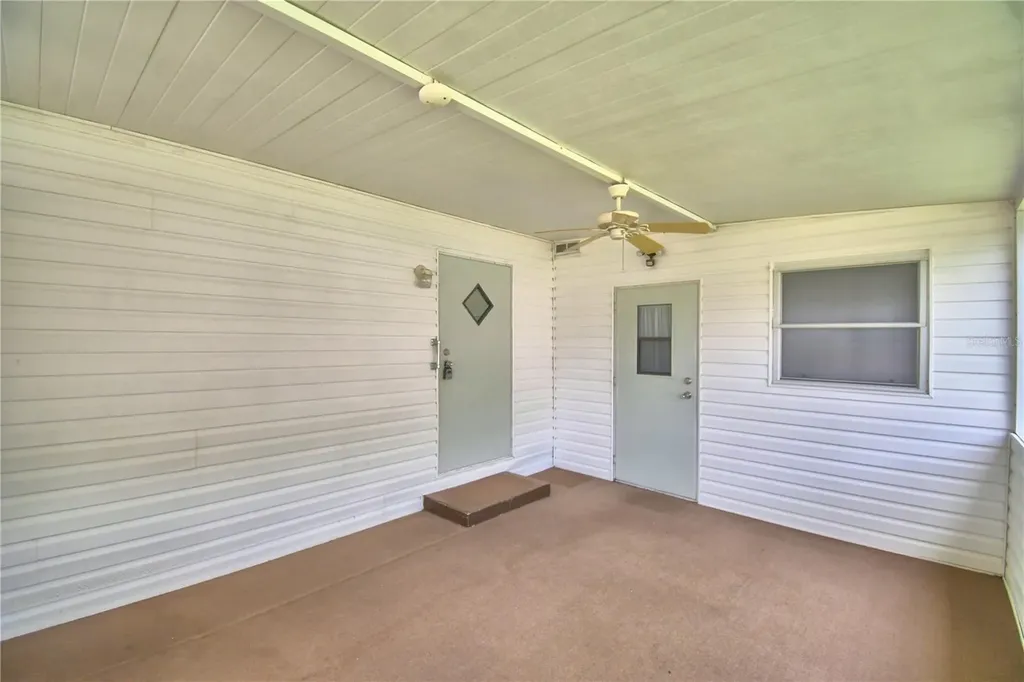 111 Paradise Lane Auburndale FL 33823