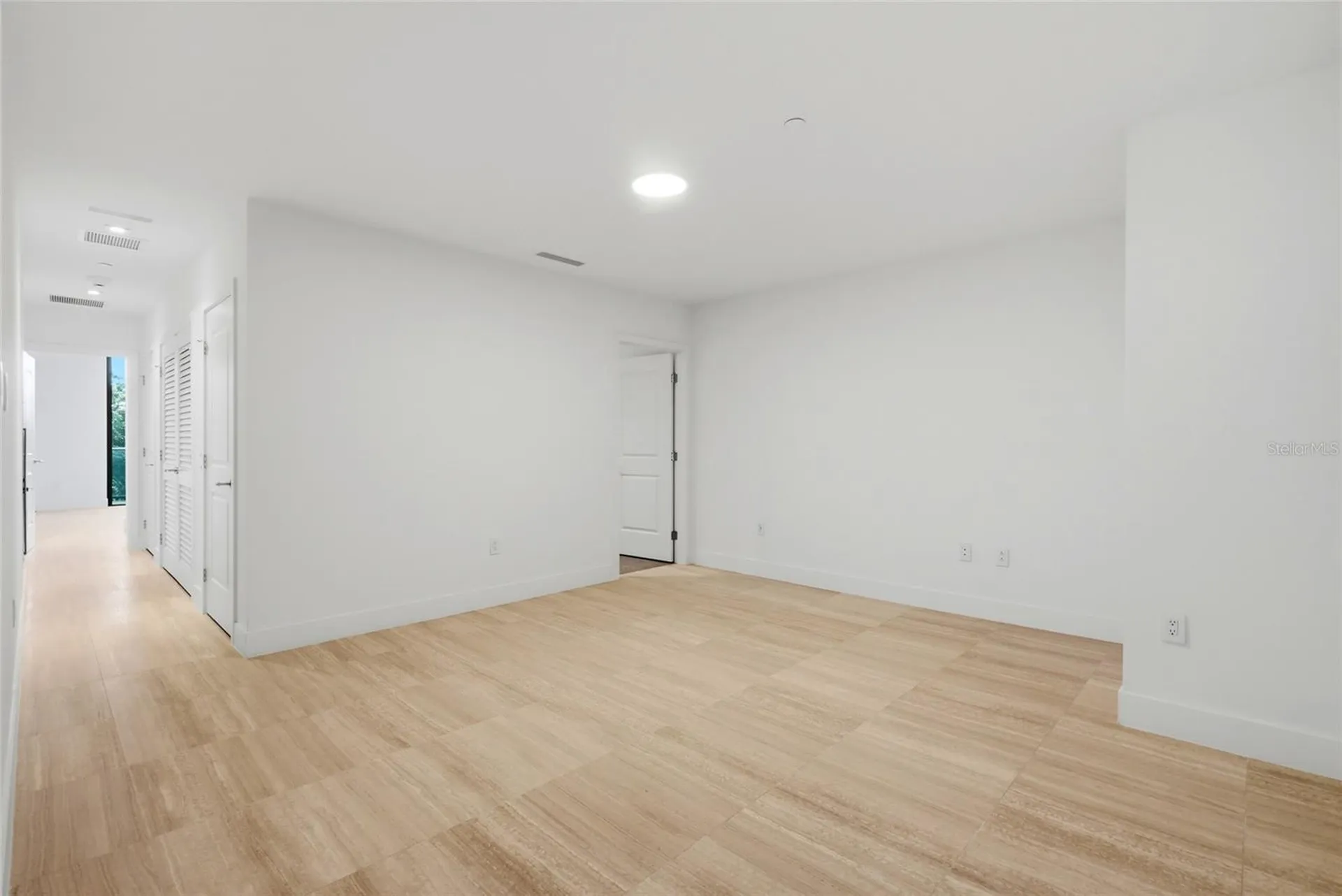 3015 S Ysabella Avenue Tampa FL 33629