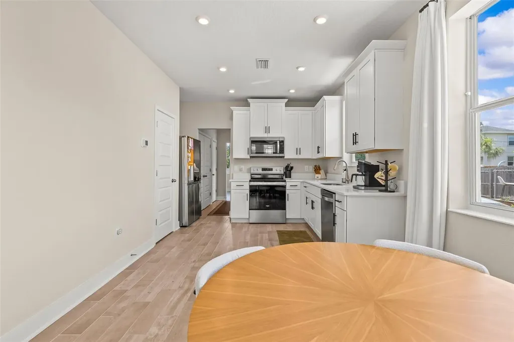 2110 W Palmetto Street Tampa FL 33607