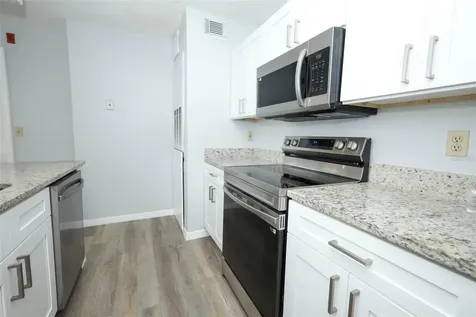 2550 N Alafaya Trail Orlando FL 32826