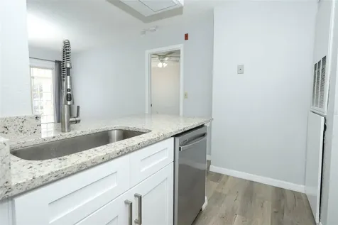 2550 N Alafaya Trail Orlando FL 32826