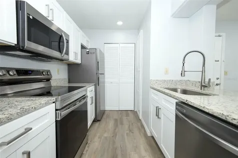 2550 N Alafaya Trail Orlando FL 32826
