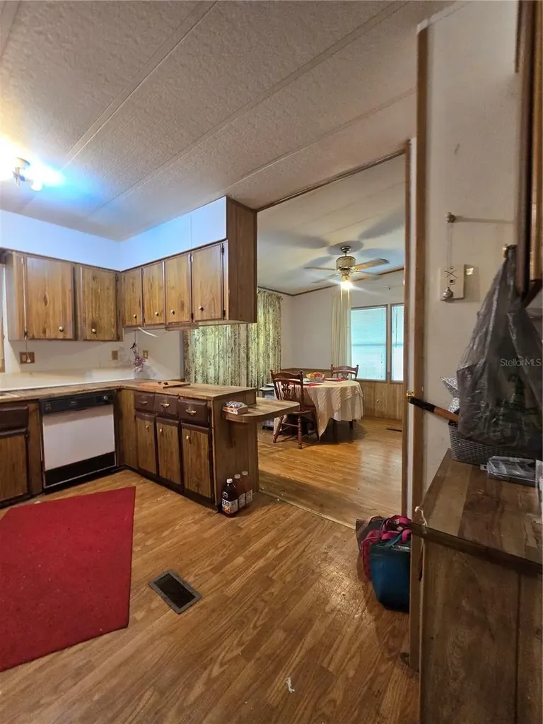 3265 SE 132nd Place Belleview FL 34420