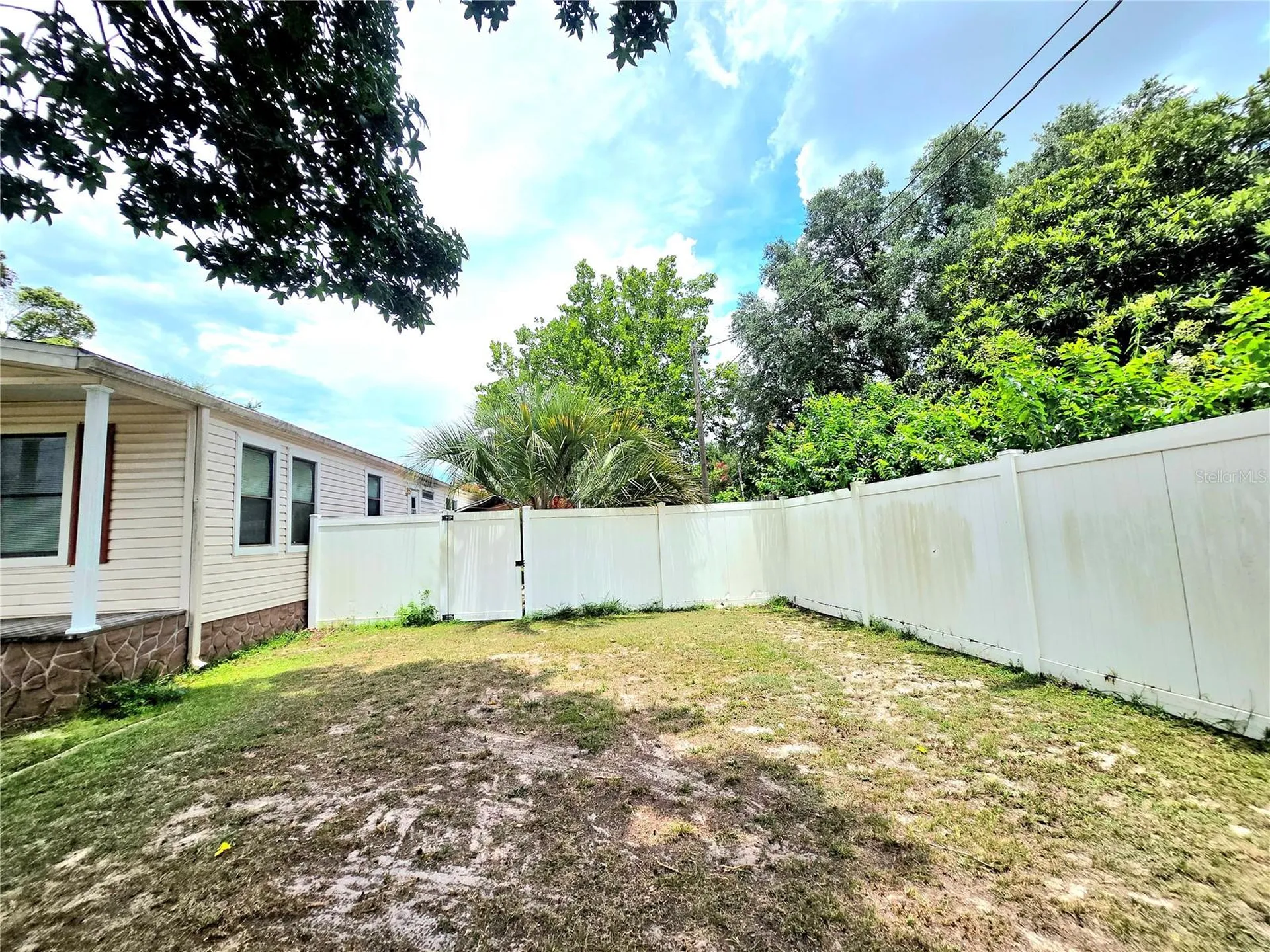 3265 SE 132nd Place Belleview FL 34420