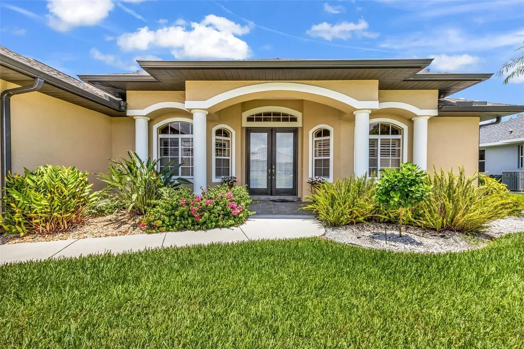 2430 Pebble Creek Place Port Charlotte FL 33948