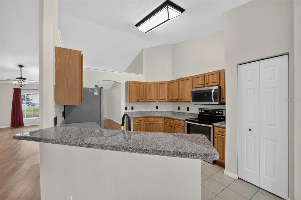 10384 SW 41st Court Ocala FL 34476