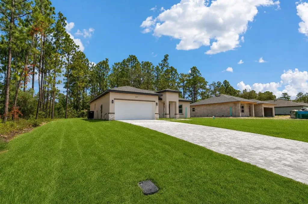 629 W Heronsbill Lane Citrus Springs FL 34434