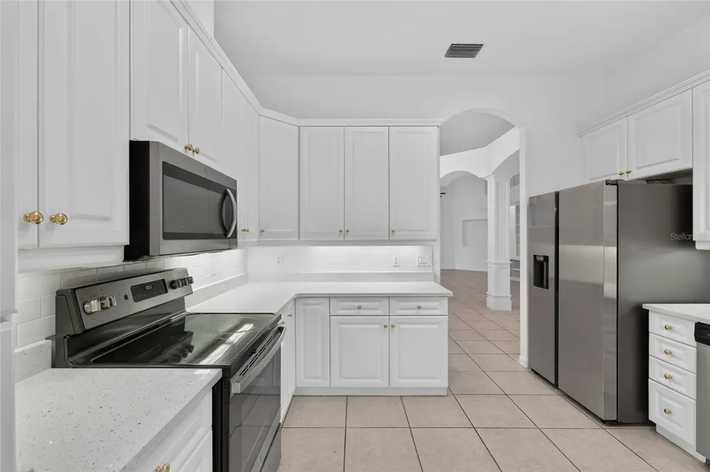 914 SW 83rd Terrace Gainesville FL 32607