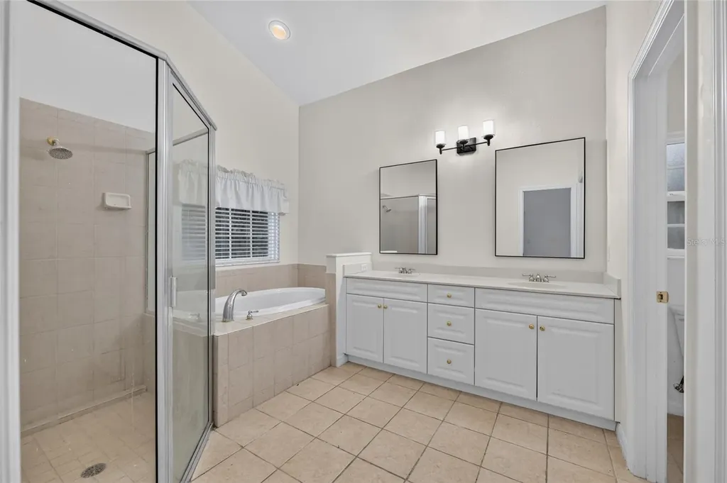 914 SW 83rd Terrace Gainesville FL 32607