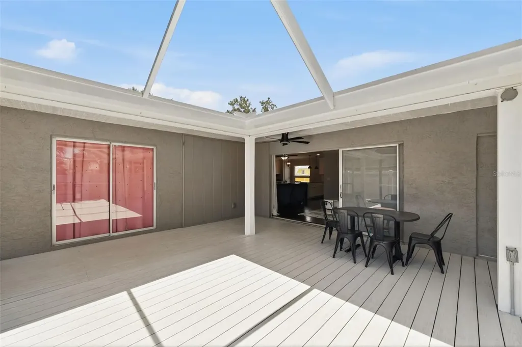 4712 Simcoe Street Palm Harbor FL 34683