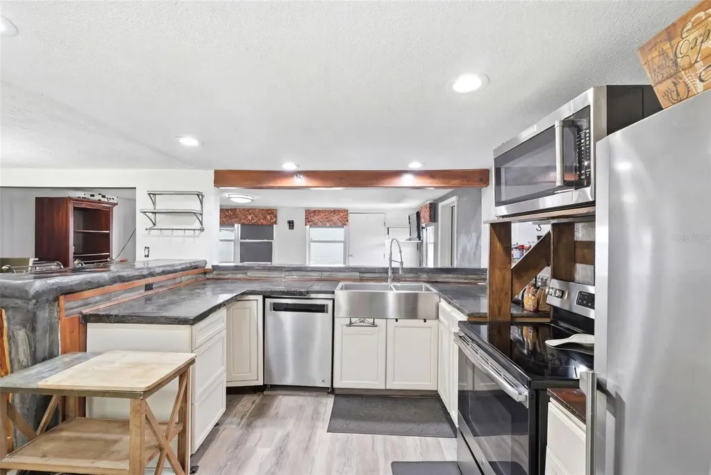 5633 Andrea Drive Holiday FL 34690