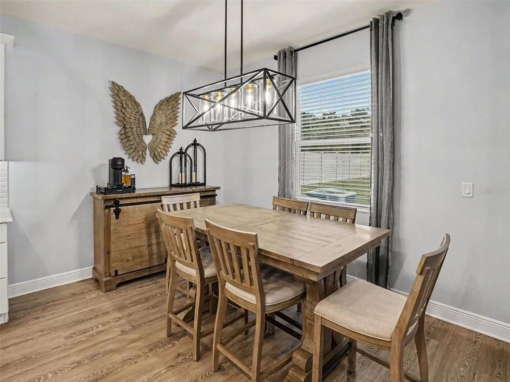 5270 Obsidian Gate Drive Mount Dora FL 32757