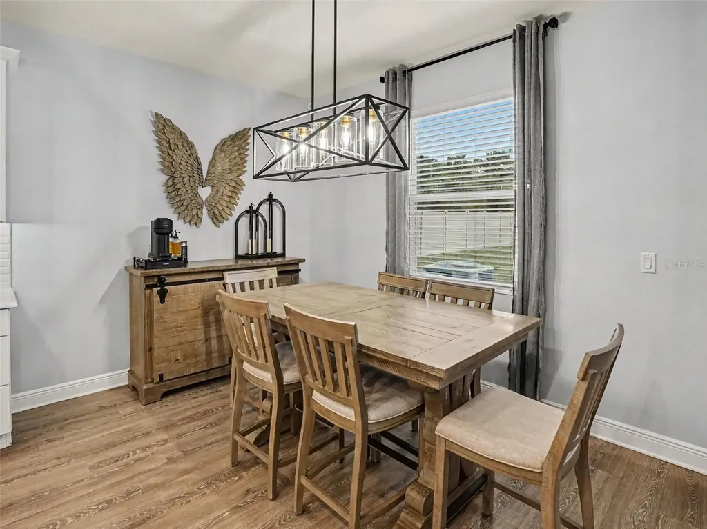 5270 Obsidian Gate Drive Mount Dora FL 32757