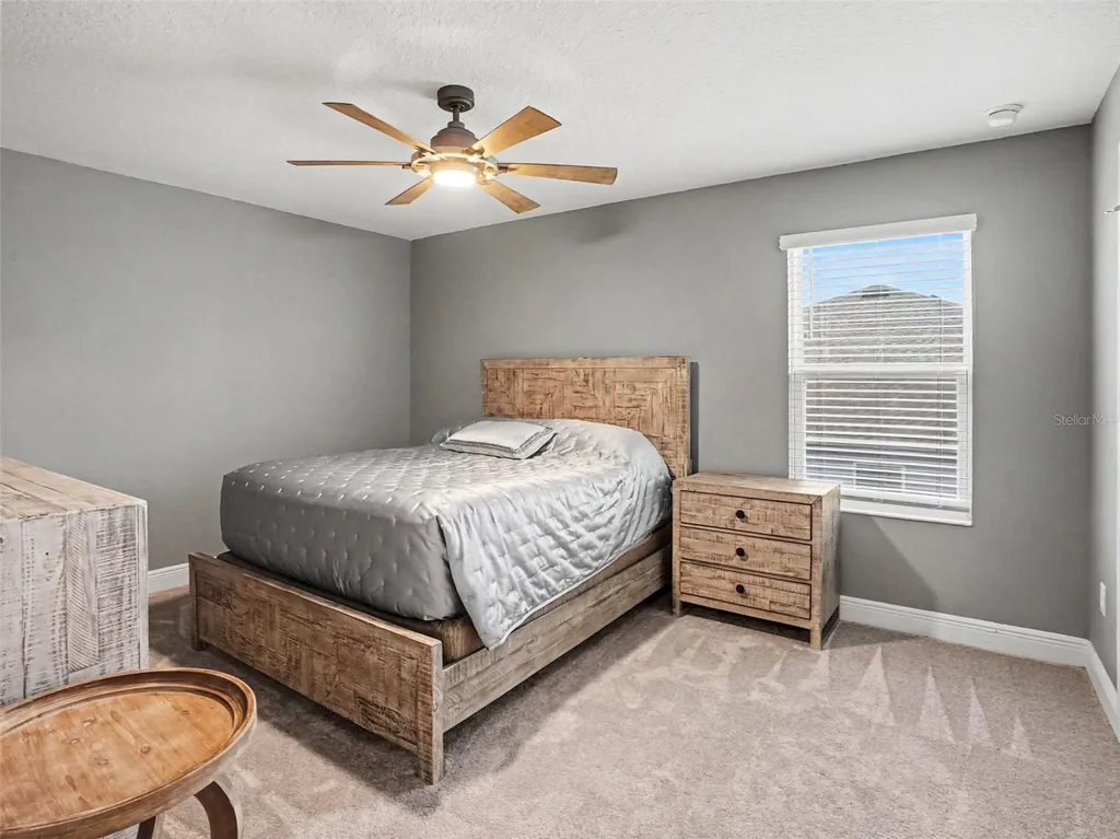5270 Obsidian Gate Drive Mount Dora FL 32757