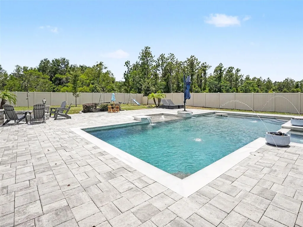 5270 Obsidian Gate Drive Mount Dora FL 32757