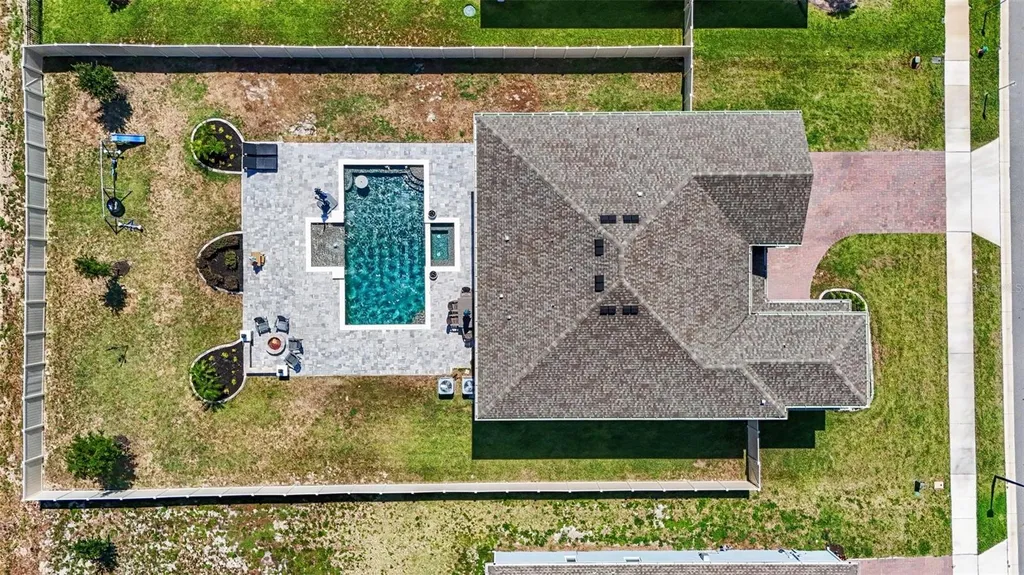 5270 Obsidian Gate Drive Mount Dora FL 32757