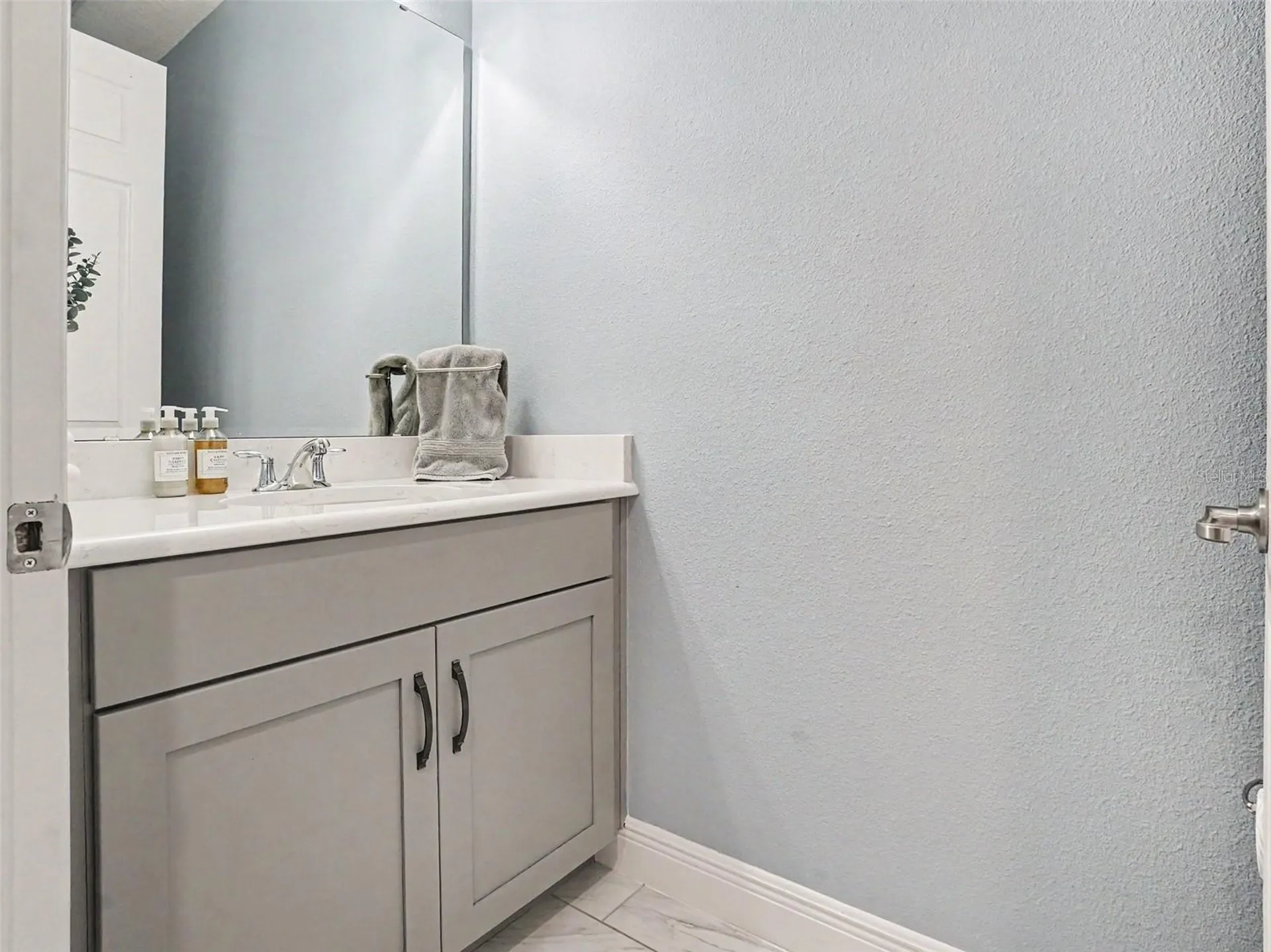 5270 Obsidian Gate Drive Mount Dora FL 32757