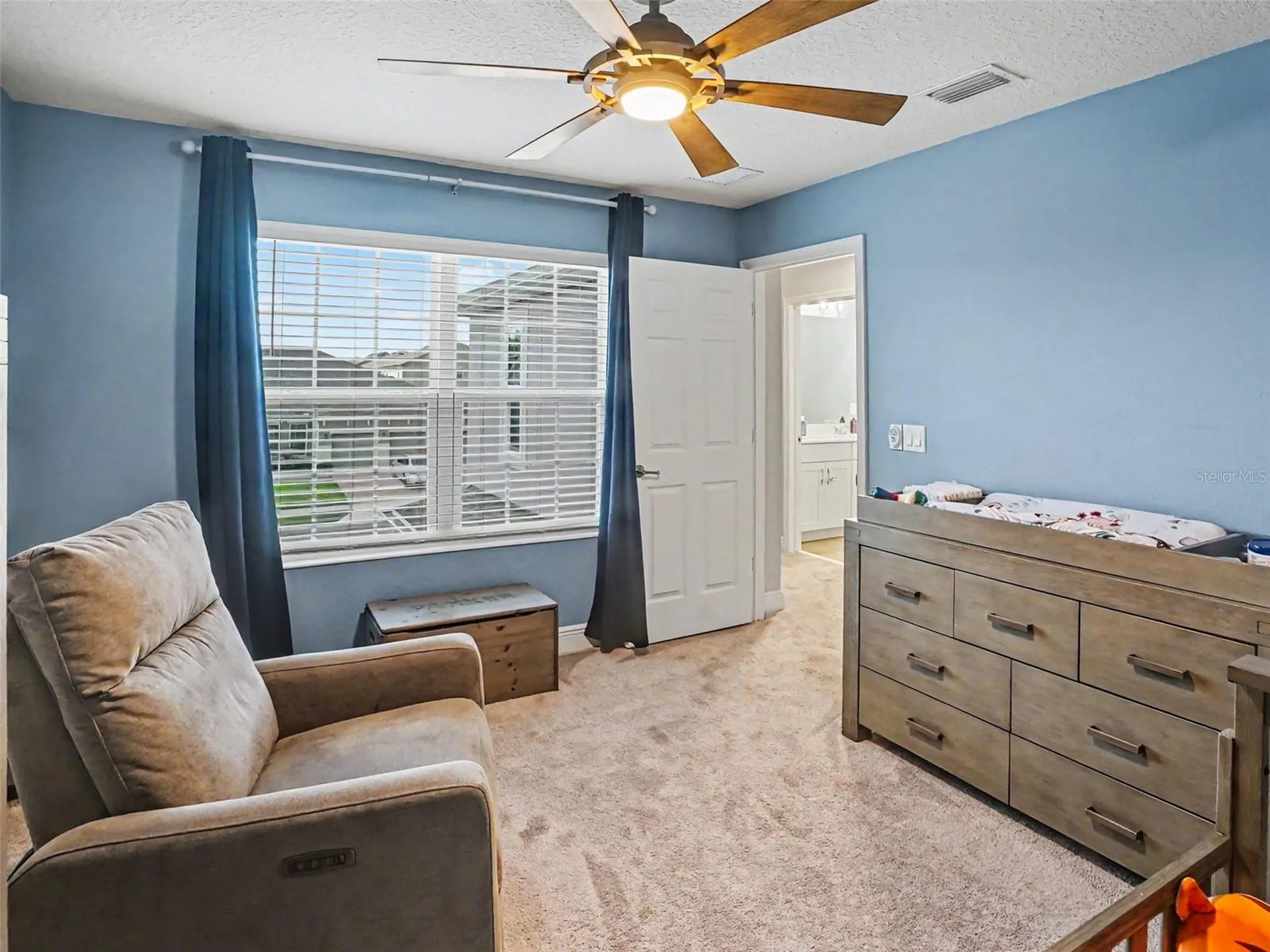 5270 Obsidian Gate Drive Mount Dora FL 32757