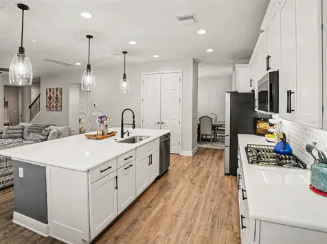 5270 Obsidian Gate Drive Mount Dora FL 32757