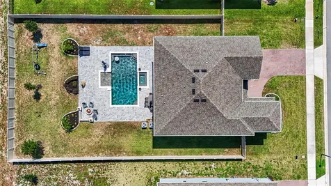 5270 Obsidian Gate Drive Mount Dora FL 32757
