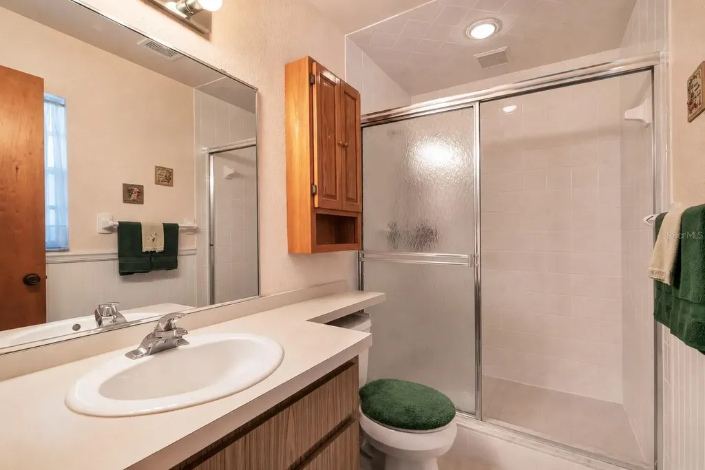 2611 Lake Margaret Drive Orlando FL 32806