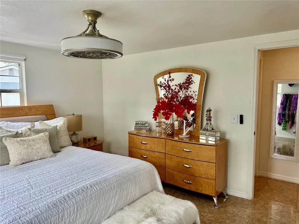 5408 Eureka Springs Road Tampa FL 33610