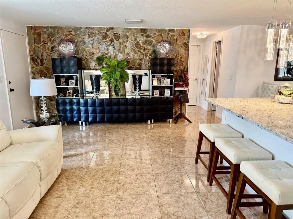 5408 Eureka Springs Road Tampa FL 33610