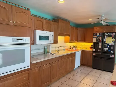 1214 Bahama Drive Orlando FL 32806