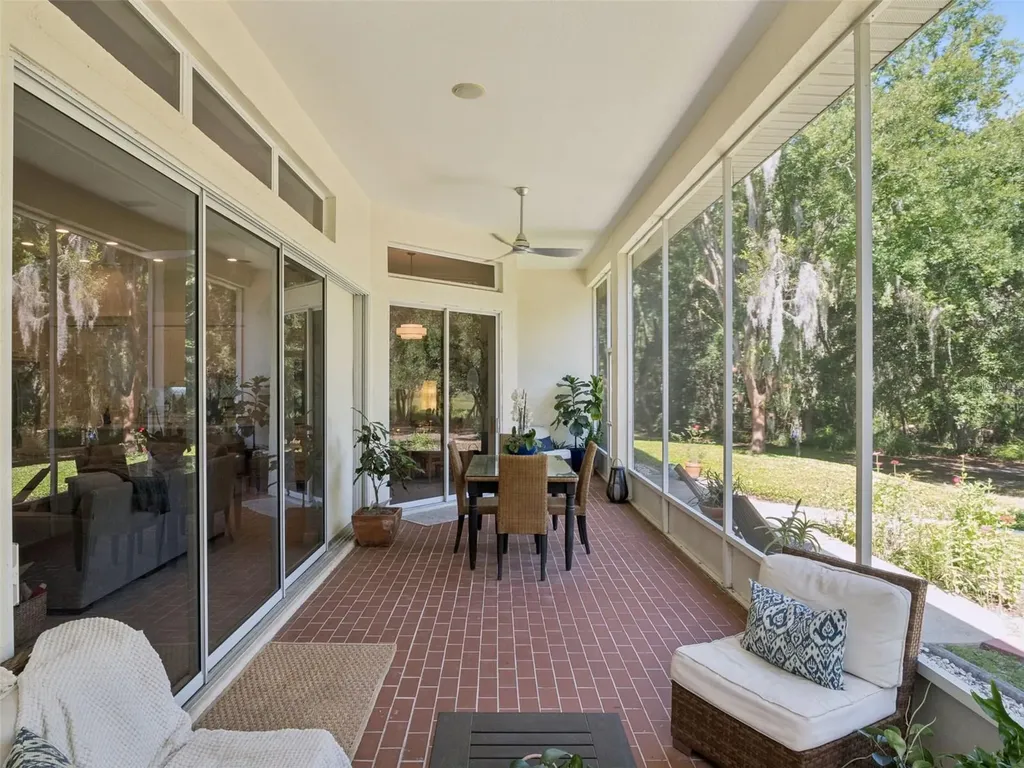 20538 Queen Alexandra Drive Leesburg FL 34748