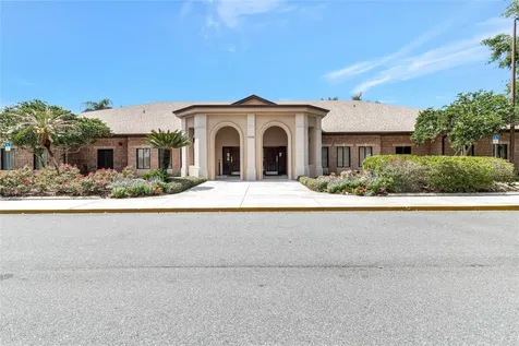20538 Queen Alexandra Drive Leesburg FL 34748