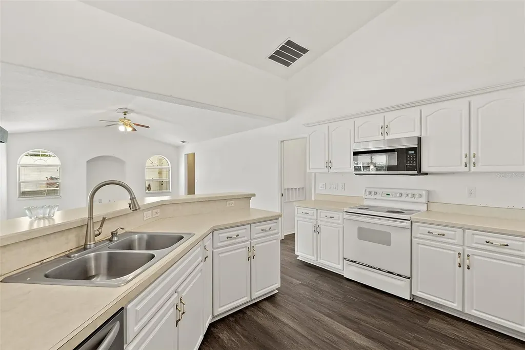 4 Rainstone Lane Palm Coast FL 32164