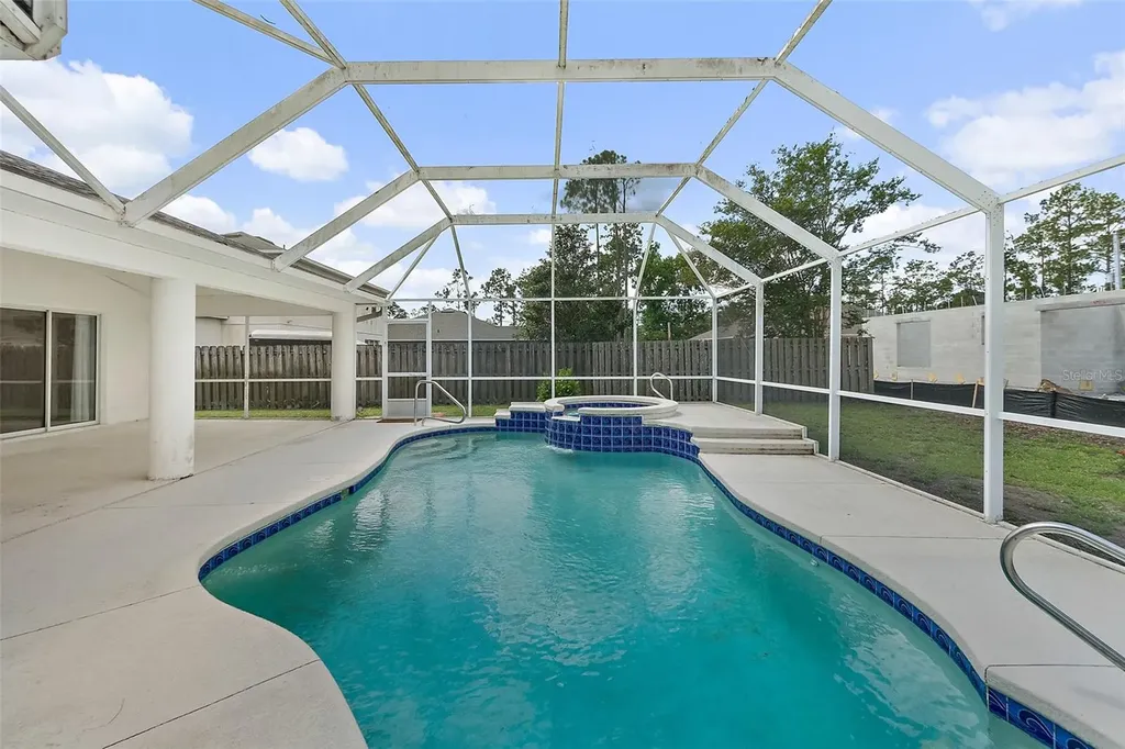 4 Rainstone Lane Palm Coast FL 32164