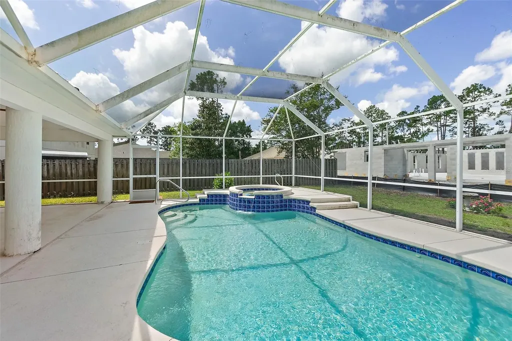 4 Rainstone Lane Palm Coast FL 32164