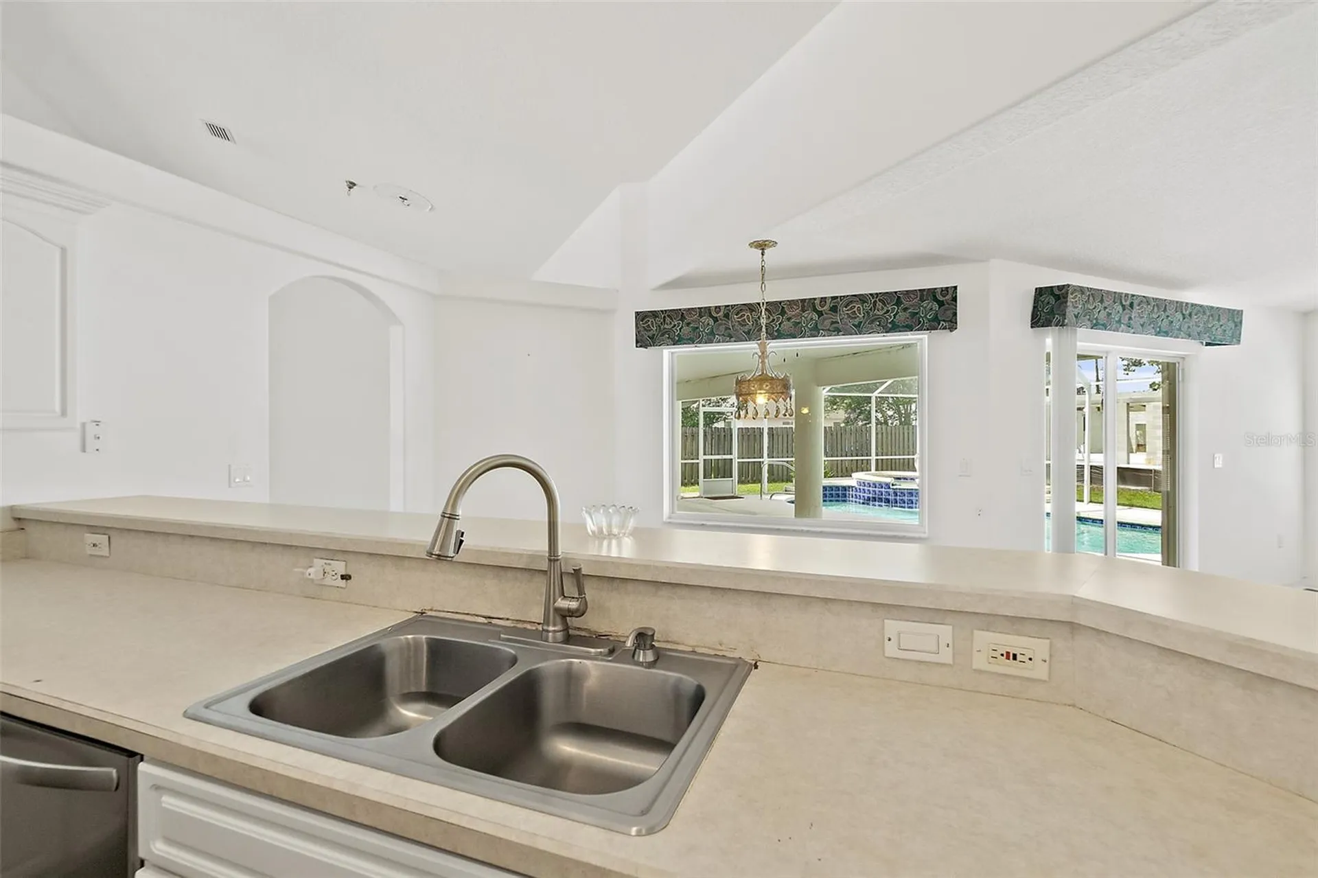 4 Rainstone Lane Palm Coast FL 32164