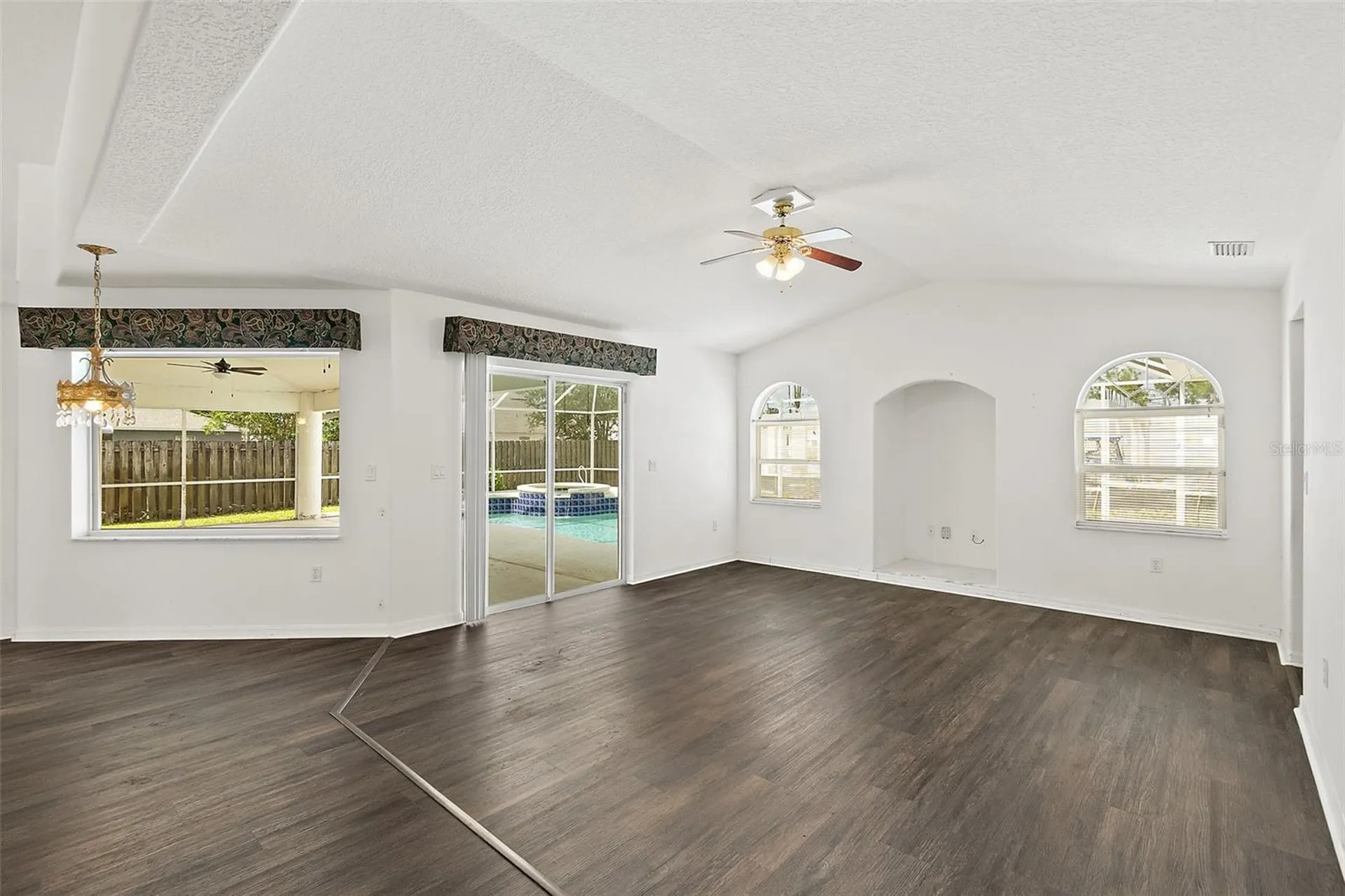 4 Rainstone Lane Palm Coast FL 32164