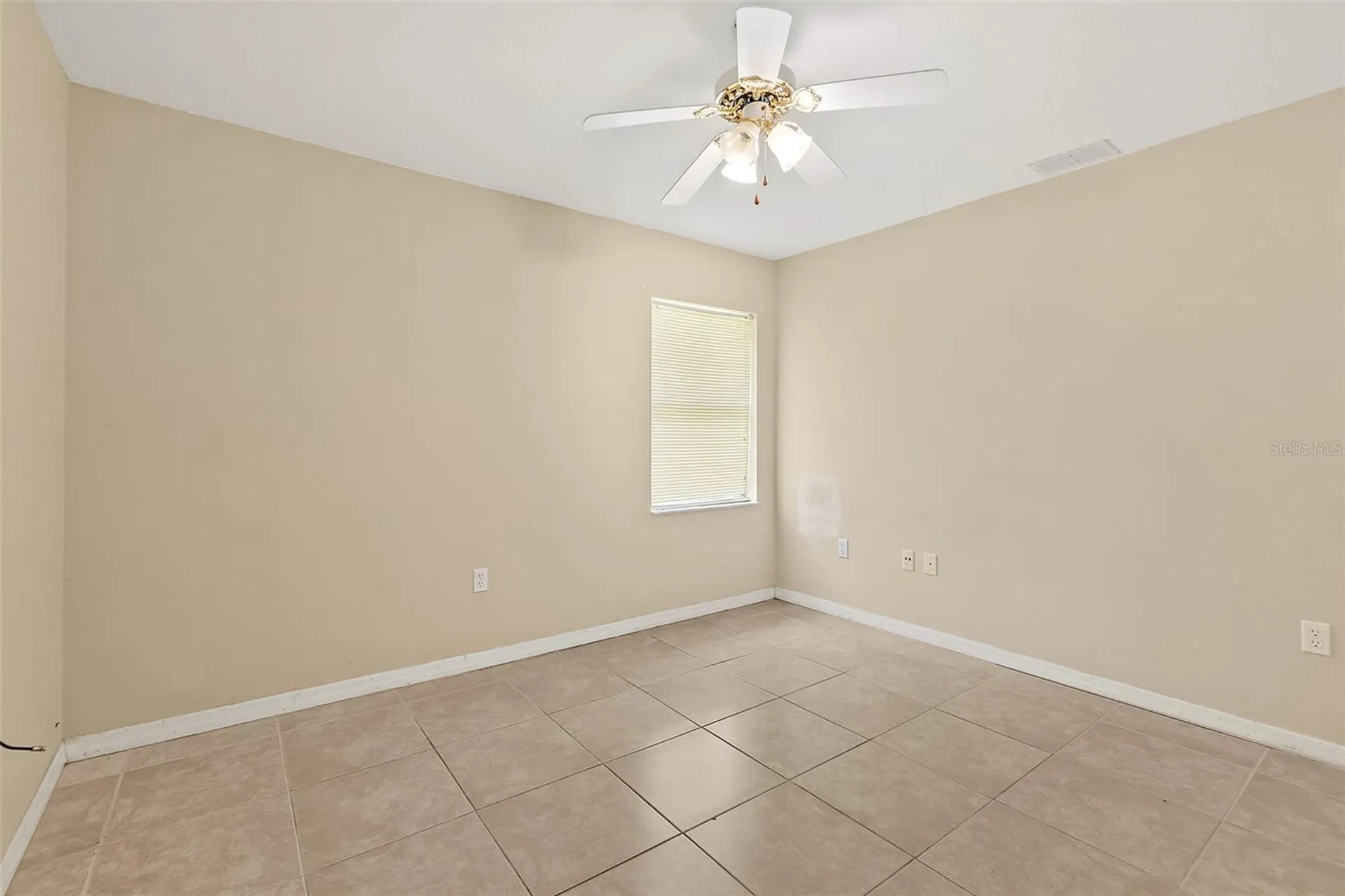 4 Rainstone Lane Palm Coast FL 32164