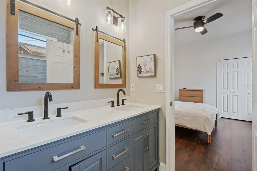 1019 Parkwood Cove Court Gotha FL 34734