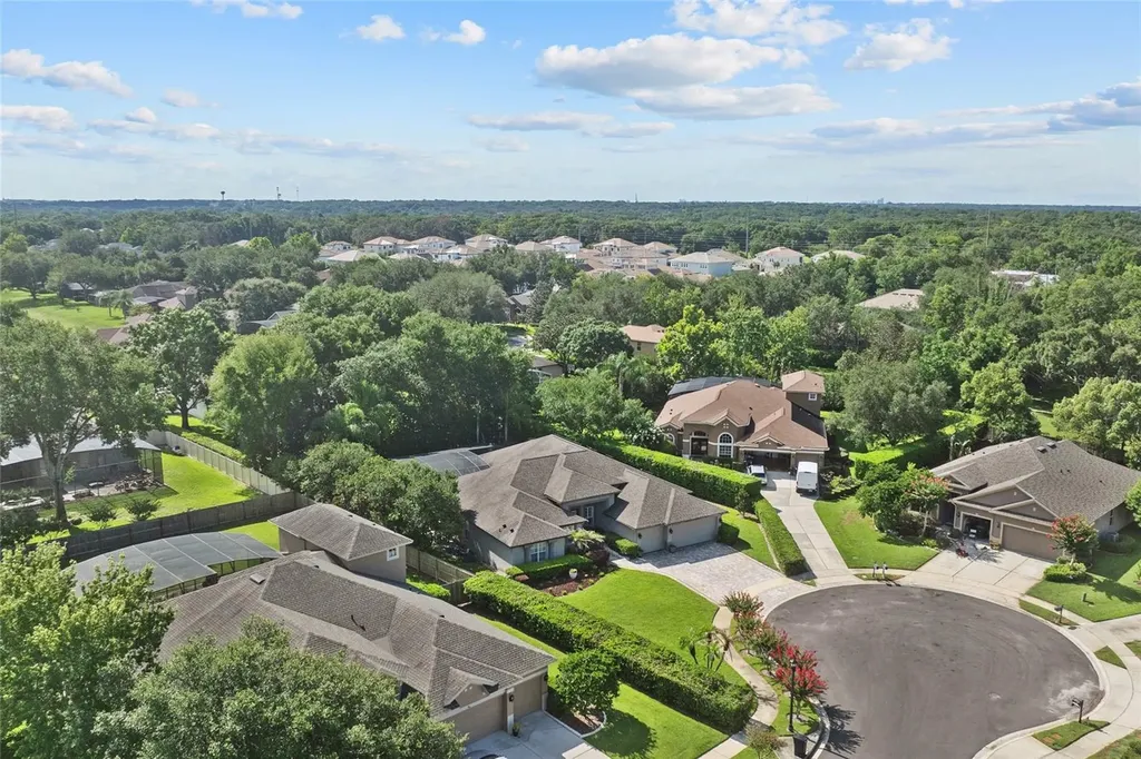 1019 Parkwood Cove Court Gotha FL 34734