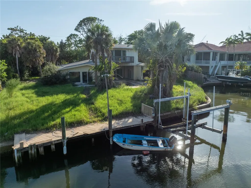 Sarasota FL 34242