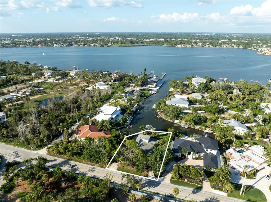 Sarasota FL 34242