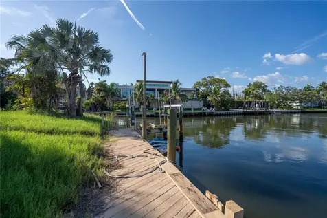 Sarasota FL 34242