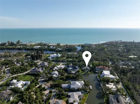 Sarasota FL 34242