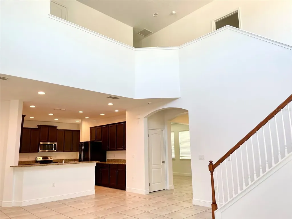 7952 Hampton Lake Drive Tampa FL 33647