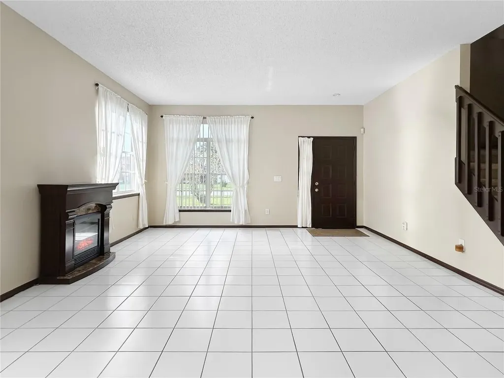 1606 Wood Violet Drive Orlando FL 32824