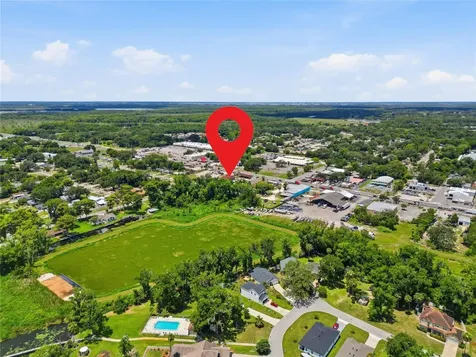 1200 S 14th Street Leesburg FL 34748