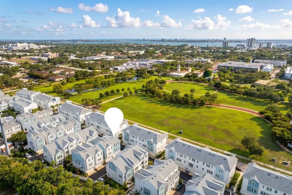 2501 Boone Court Sarasota FL 34237
